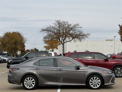 Certified 2024 Toyota Camry LE image 3