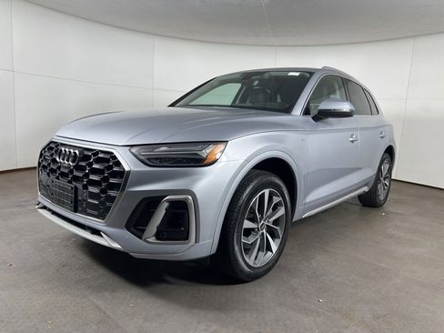Certified 2022 Audi Q5 2.0T Premium Plus w/ Premium Plus Package image 3
