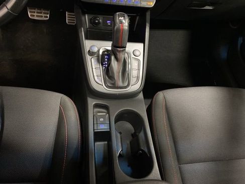 Used 2022 Hyundai Kona N Line w/ Tech Package image 18