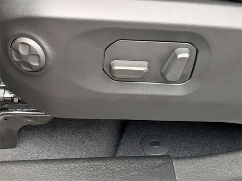 New 2026 Jeep Gladiator Sport image 12