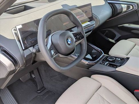 Used 2026 BMW X3 xDrive30i w/ Premium Package AWD/4WD image 3