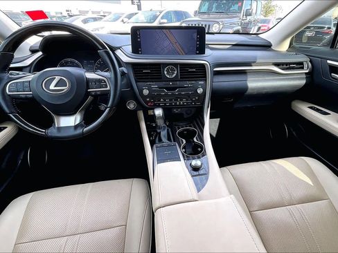 Used 2022 Lexus RX 350L Luxury image 15