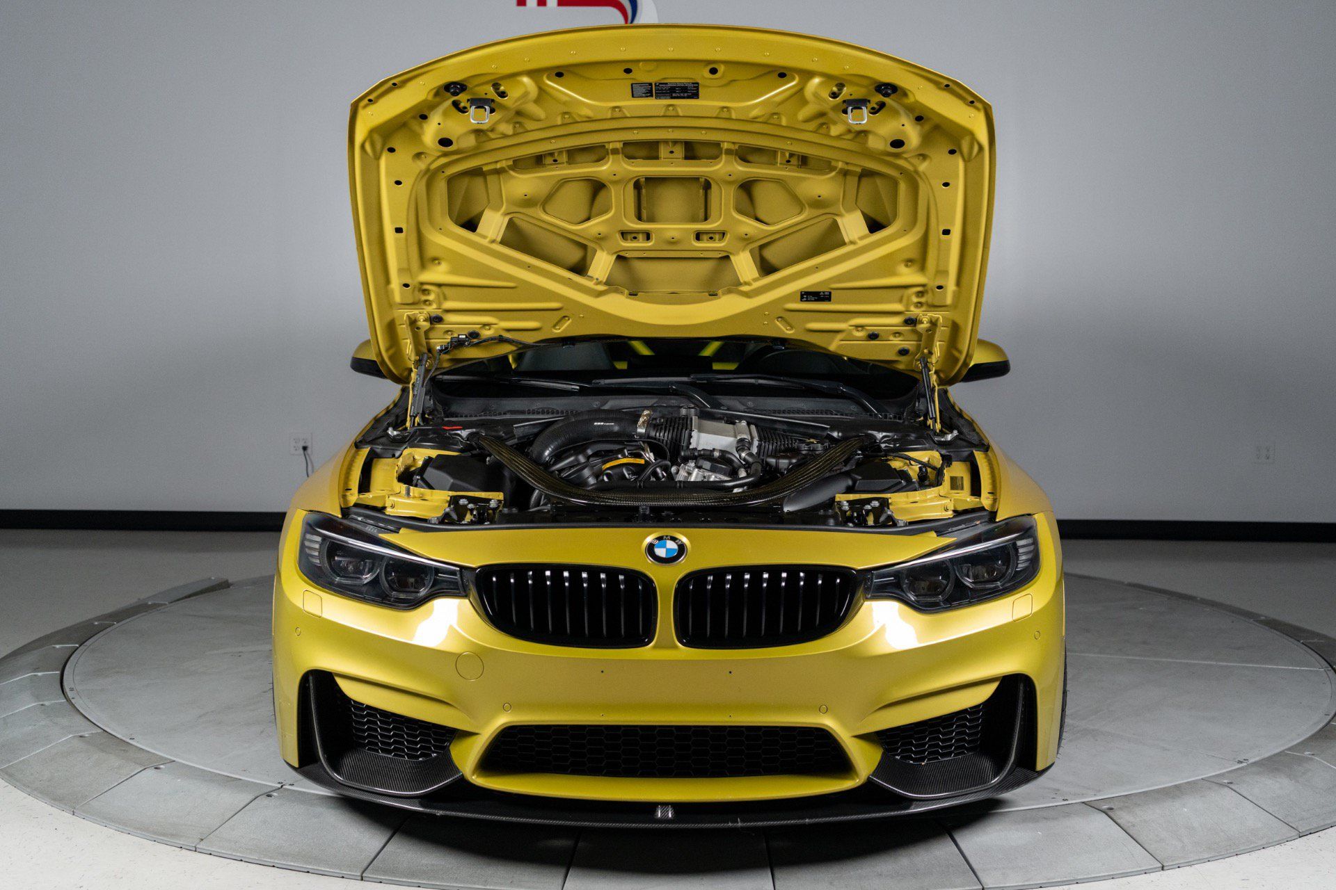 Used 2015 BMW M4 Coupe RWD image 42