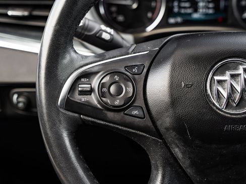 Used 2018 Buick Enclave Premium FWD image 25