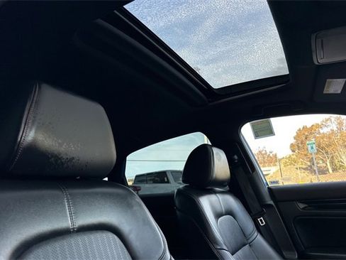 Certified 2022 Honda Civic Sport Touring image 19