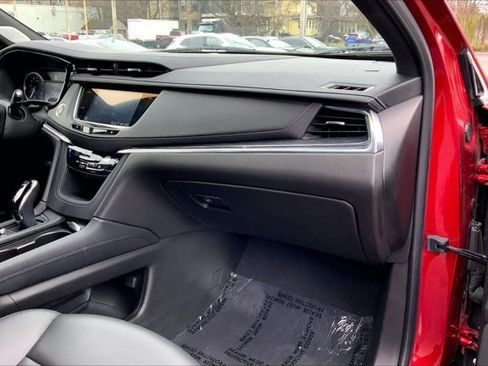 Used 2024 Cadillac XT5 Premium Luxury AWD/4WD image 16