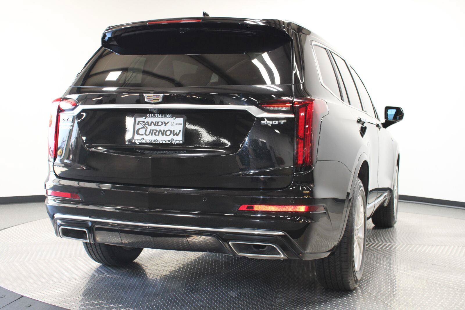 Certified 2023 Cadillac XT6 Luxury FWD image 10