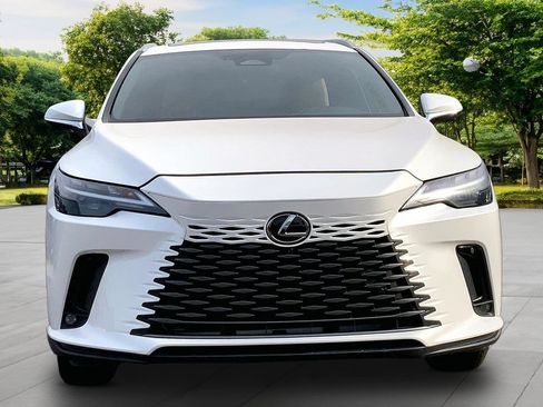 Used 2024 Lexus RX 350 Premium w/ Convenience Package AWD/4WD image 2