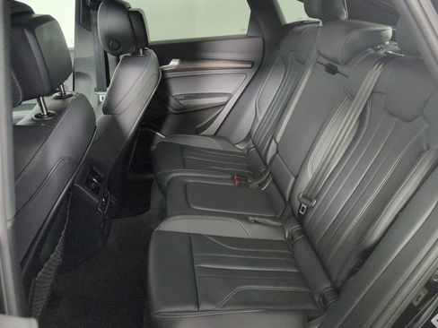 Certified 2025 Audi Q5 2.0T Premium Plus w/ Premium Plus Package image 22