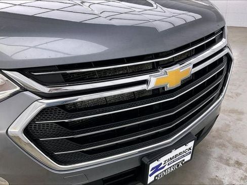 Used 2020 Chevrolet Traverse LT FWD image 30