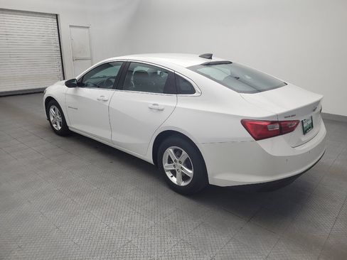 Used 2021 Chevrolet Malibu LS FWD image 3
