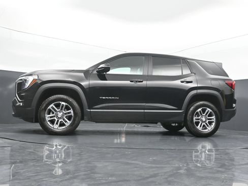 Used 2026 GMC Terrain Elevation FWD image 36