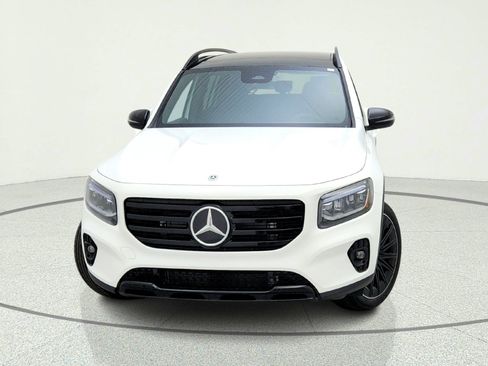 New 2026 Mercedes-Benz GLB 250 image 3