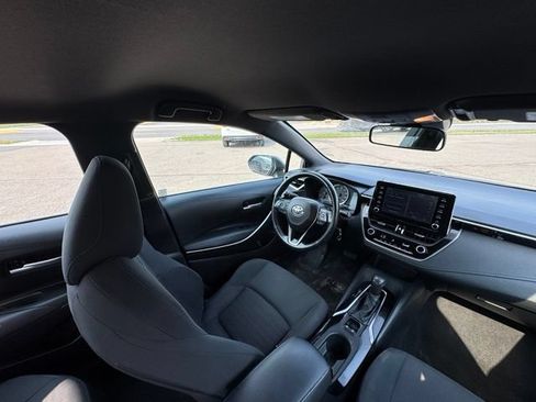 Used 2020 Toyota Corolla SE FWD image 23