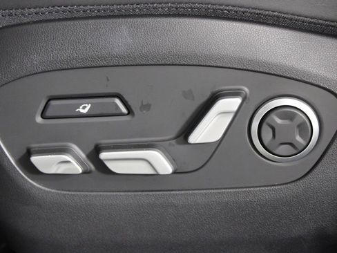 New 2026 Hyundai Ioniq 9 Limited image 25