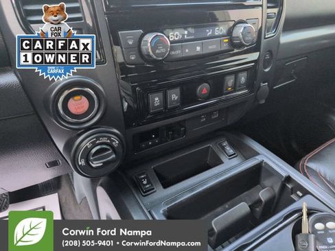Used 2021 Nissan Titan PRO-4X w/ Pro-4x Convenience Package AWD/4WD image 17