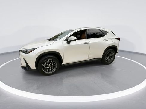 Used 2025 Lexus NX 350 AWD w/ Accessory Package (K3) image 4