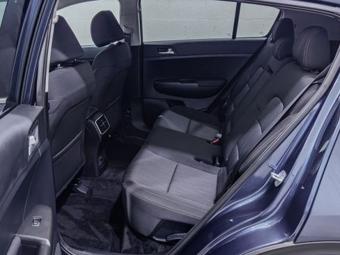 Used 2022 Kia Sportage LX image 14