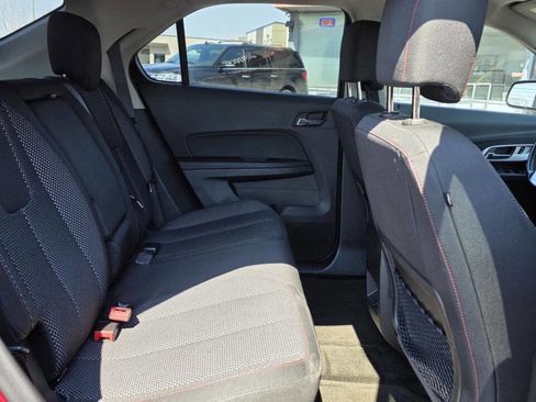 Used 2017 Chevrolet Equinox LT w/ Convenience Package image 18