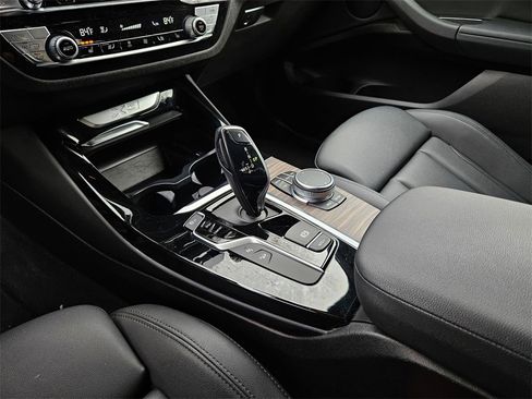 Used 2020 BMW X3 xDrive30i w/ Premium Package image 14