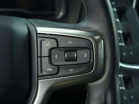 Used 2024 Chevrolet Suburban Premier image 46