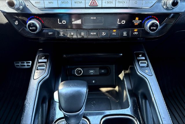 Used 2021 Kia Telluride SX w/ SX Prestige Package AWD/4WD image 17