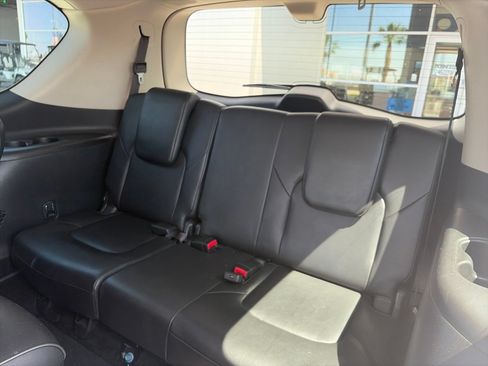 Used 2022 INFINITI QX80 Luxe RWD image 14