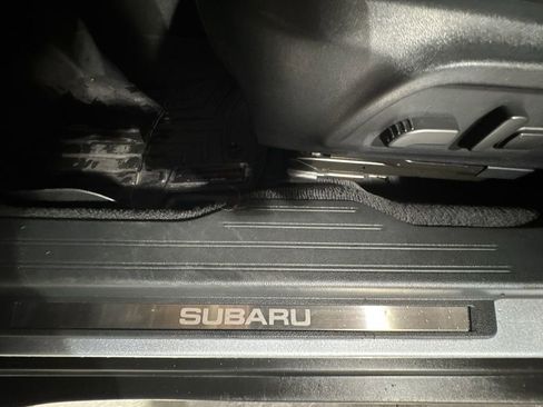 Used 2016 Subaru Outback 3.6R Limited image 19