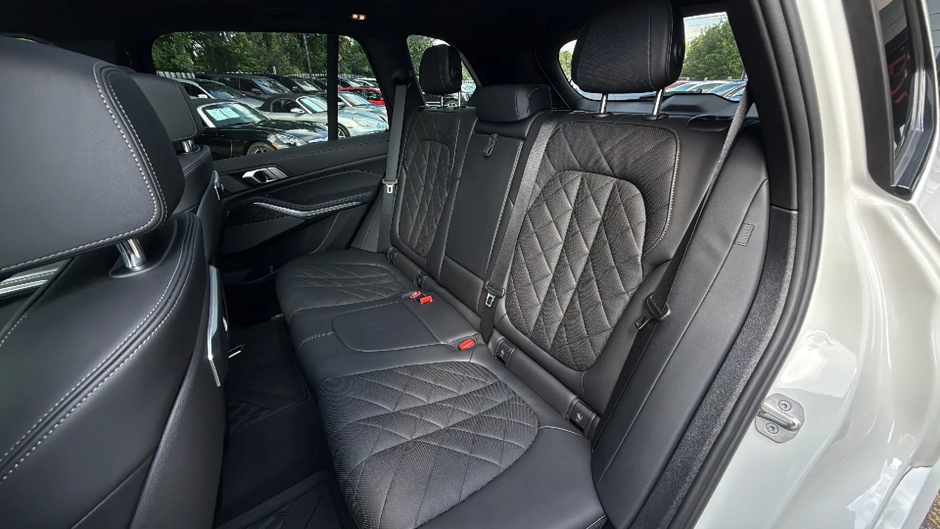 Used 2024 BMW X5 M60i w/ Climate Comfort Package AWD/4WD image 24
