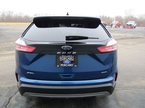 Used 2024 Ford Edge SEL w/ Convenience Package image 5