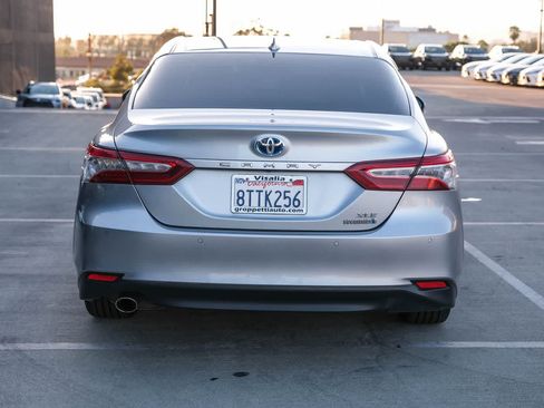 Certified 2020 Toyota Camry XLE w/ Driver Assist Package FWD image 5