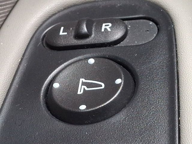 Used 2018 Honda HR-V EX image 26