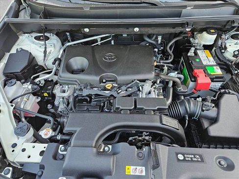 Used 2020 Toyota RAV4 Limited image 21