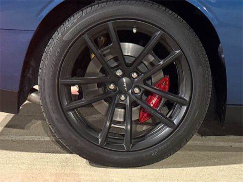 Used 2023 Dodge Challenger SRT Hellcat w/ Driver Convenience Group image 9