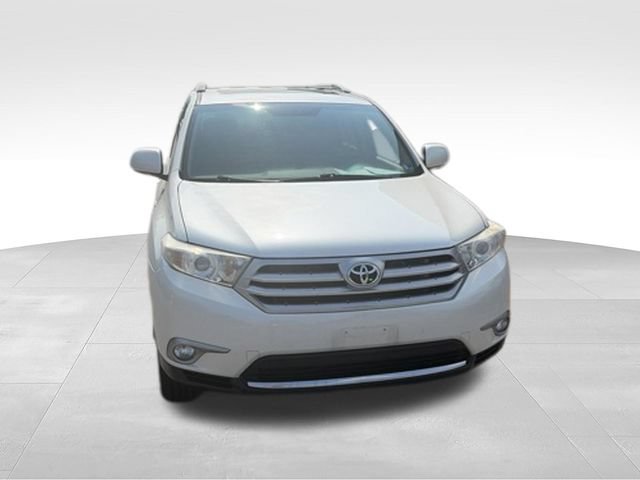 Used 2013 Toyota Highlander Limited AWD/4WD image 30