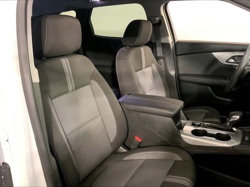 Used 2024 Chevrolet Blazer LT w/ Convenience Package FWD image 7