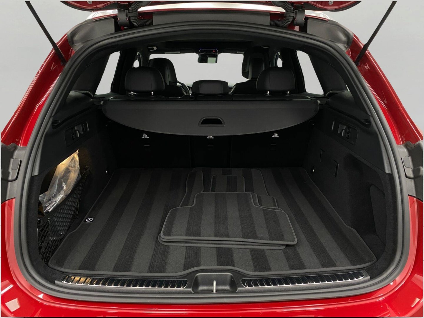 Certified 2026 Mercedes-Benz GLC 300 4MATIC image 6