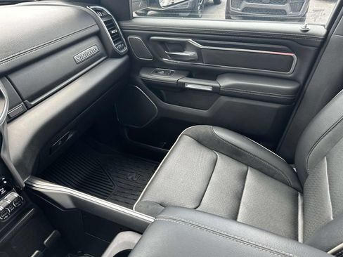 Used 2023 RAM 1500 Laramie AWD/4WD image 33