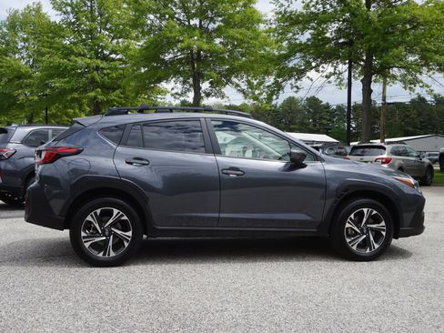 Used 2024 Subaru Crosstrek 2.0i Premium AWD/4WD image 4