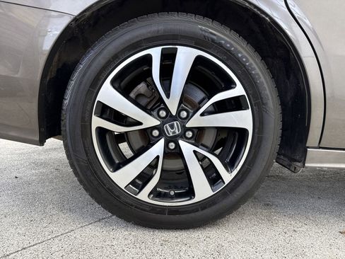 Used 2020 Honda Odyssey Elite image 40