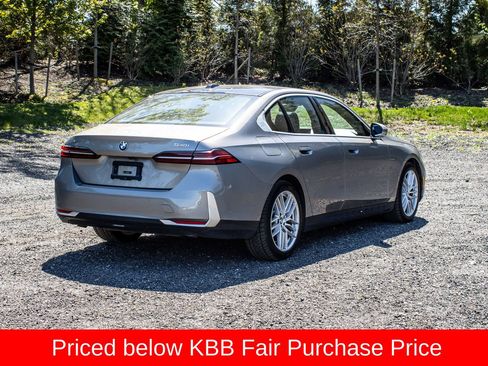 Used 2024 BMW 540i xDrive AWD/4WD image 7