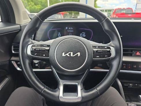 Used 2025 Kia Sportage EX w/ Premium Package AWD/4WD image 25