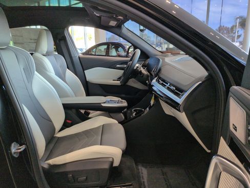 Used 2026 BMW X2 xDrive28i w/ Technology Package image 33