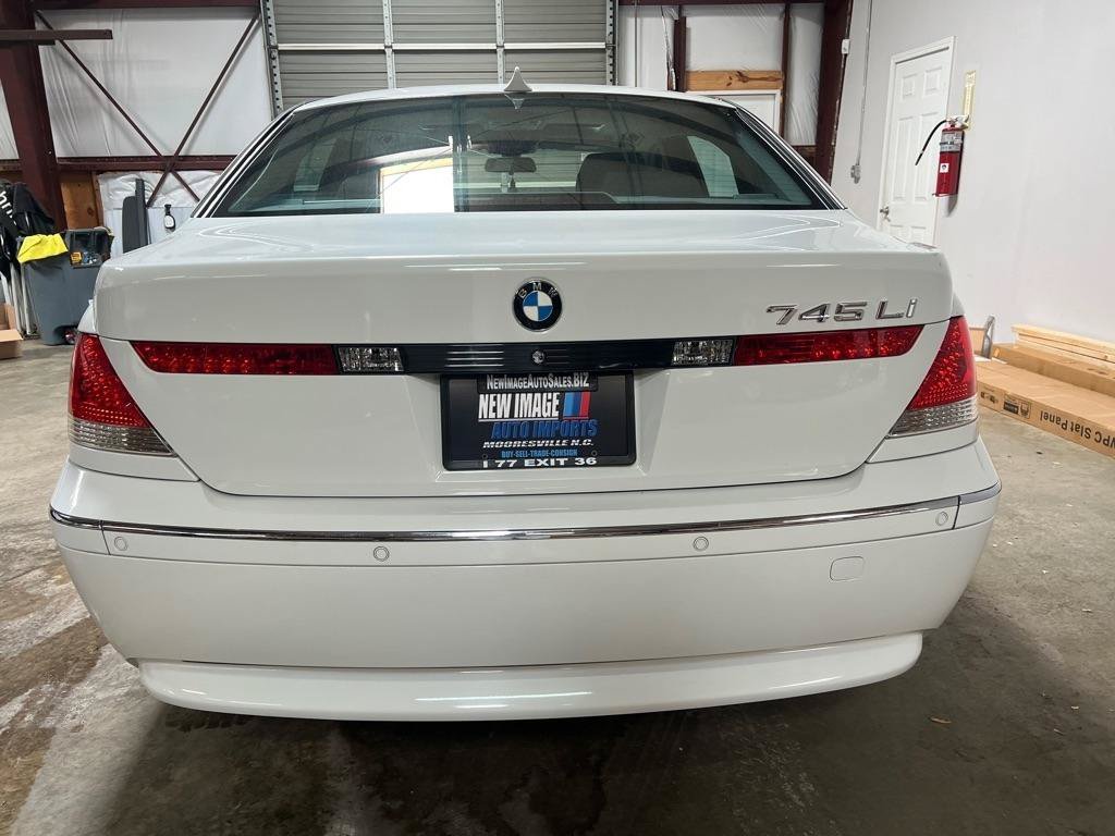 Used 2004 BMW 745Li RWD image 11