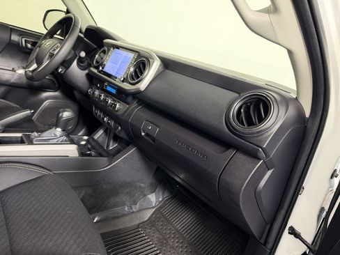 Used 2023 Toyota Tacoma 4x4 Double Cab w/ Trail Edition image 32