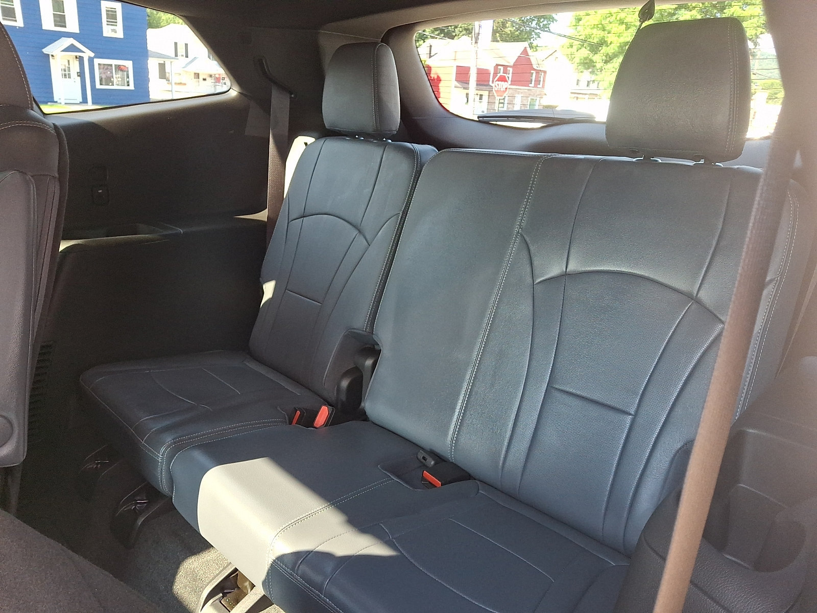 Used 2024 Buick Enclave Essence w/ Experience Buick Package AWD/4WD image 10