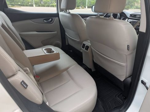 Used 2020 Nissan Rogue Sport SL w/ Premium Package AWD/4WD image 18