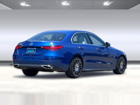 Used 2025 Mercedes-Benz C 300 4MATIC Sedan image 8