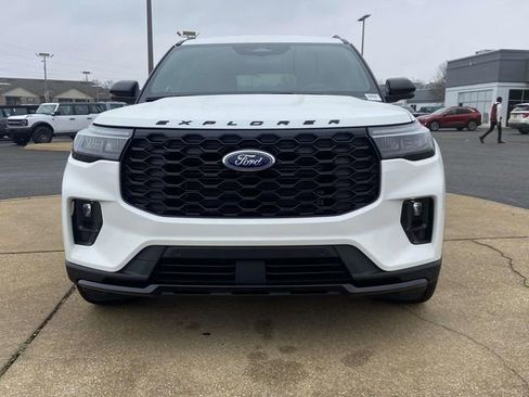 New 2026 Ford Explorer ST-Line w/ ST-Line Street Pack RWD image 6