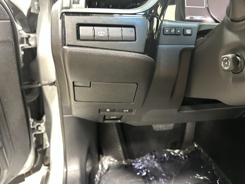 Used 2025 Lexus ES 350 w/ Premium Package FWD image 37